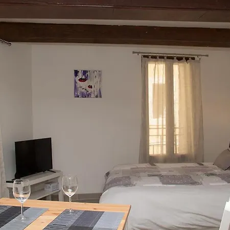 Gite Les Iris Apartment L'Isle-sur-la-Sorgue